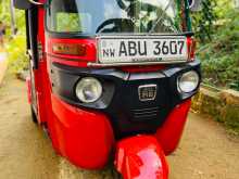 Bajaj RE 2019 Three Wheel