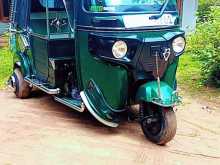 Bajaj RE 2019 Three Wheel