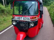 Bajaj RE 2019 Three Wheel