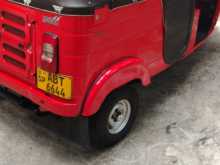 https://riyasewana.com/uploads/bajaj-bajaj-2019-47353112562.jpg