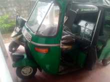 Bajaj 4 Stroke 2020 Three Wheel