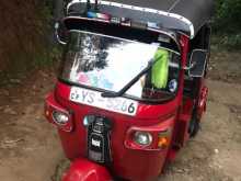 Bajaj RE 205 2011 Three Wheel