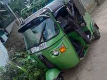 Bajaj Bajaj 2010 Three Wheel