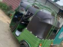https://riyasewana.com/uploads/bajaj-bajaj-20953014513.jpg