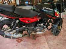 https://riyasewana.com/uploads/bajaj-bajaj-213023613083.jpg