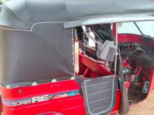 Bajaj 4 Stroke 2013 Three Wheel
