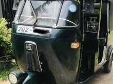 Bajaj RE 2004 Three Wheel