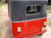 https://riyasewana.com/uploads/bajaj-bajaj-2214334543627.jpg