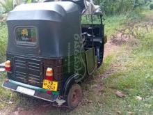 https://riyasewana.com/uploads/bajaj-bajaj-22173154410229.jpg