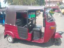 https://riyasewana.com/uploads/bajaj-bajaj-22226304872.jpg