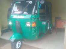 Bajaj RE 2010 Three Wheel
