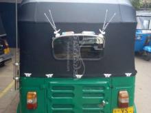 https://riyasewana.com/uploads/bajaj-bajaj-24115904498220.jpg