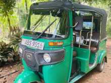 Bajaj RE 2018 Three Wheel