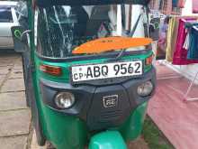 Bajaj RE 2017 Three Wheel