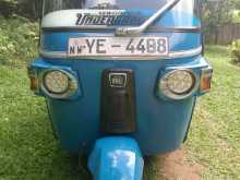 Bajaj Bajaj 2010 Three Wheel