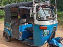 https://riyasewana.com/uploads/bajaj-bajaj-261041226544.jpg