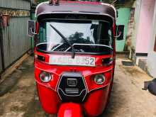 Bajaj RE 2019 Three Wheel