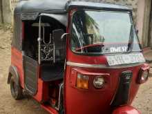 Bajaj 4 Stroke 2010 Three Wheel