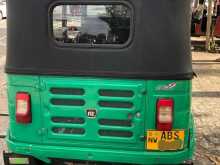https://riyasewana.com/uploads/bajaj-bajaj-26851254092.jpg