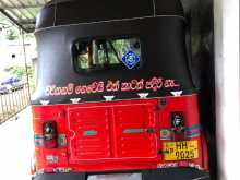 https://riyasewana.com/uploads/bajaj-bajaj-272048564312.jpg