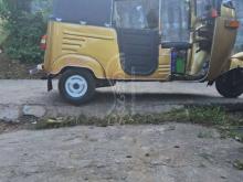 https://riyasewana.com/uploads/bajaj-bajaj-28023045924996.jpg