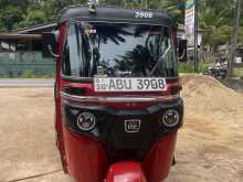 https://riyasewana.com/uploads/bajaj-bajaj-2823352022922.jpg