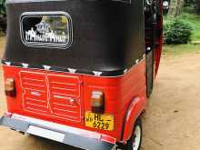 https://riyasewana.com/uploads/bajaj-bajaj-2storck-1512252822932.jpg