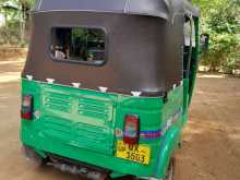 https://riyasewana.com/uploads/bajaj-bajaj-301318244222.jpg