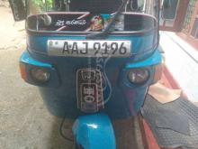 Bajaj RE 2013 Three Wheel