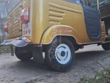 https://riyasewana.com/uploads/bajaj-bajaj-30183152459222.jpg
