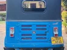 Bajaj RE 2017 Three Wheel