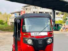 Bajaj RE 2018 Three Wheel