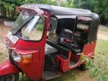 https://riyasewana.com/uploads/bajaj-bajaj-31143124783.jpg