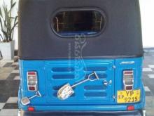 https://riyasewana.com/uploads/bajaj-bajaj-3180343440294.jpg