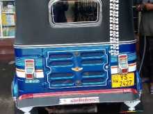 https://riyasewana.com/uploads/bajaj-bajaj-3854534222.jpg