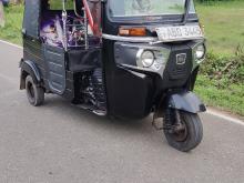 Bajaj 4 Stroke 2016 Three Wheel