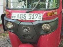 Bajaj RE 2018 Three Wheel