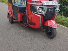 Bajaj 4 Stroke 2020 Three Wheel
