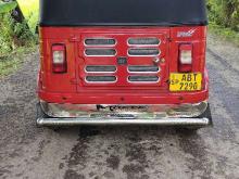 https://riyasewana.com/uploads/bajaj-bajaj-4-16726286185.jpg