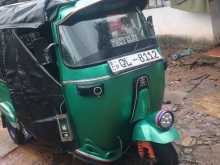 Bajaj 4 Stroke 2008 Three Wheel