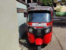 https://riyasewana.com/uploads/bajaj-bajaj-4-1718145922143.jpg