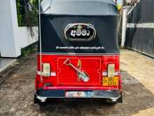 https://riyasewana.com/uploads/bajaj-bajaj-4-2009-77353012963.jpg