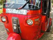 Bajaj 4 Stroke 2010 Three Wheel