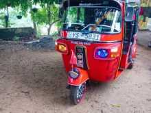 Bajaj 4 Stroke 2011 Three Wheel