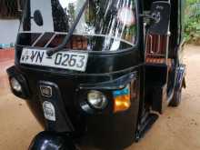 Bajaj 4 Stroke 2011 Three Wheel