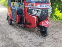 Bajaj 4 Stroke 2019 Three Wheel