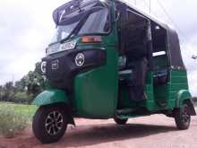 https://riyasewana.com/uploads/bajaj-bajaj-4-2015-1314042012372.jpg