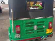 https://riyasewana.com/uploads/bajaj-bajaj-4-2015-2314360712363.jpg