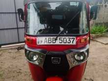 Bajaj RE 4 Stroke 2015 Three Wheel