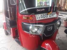 https://riyasewana.com/uploads/bajaj-bajaj-4-2015-4740081248290.jpg